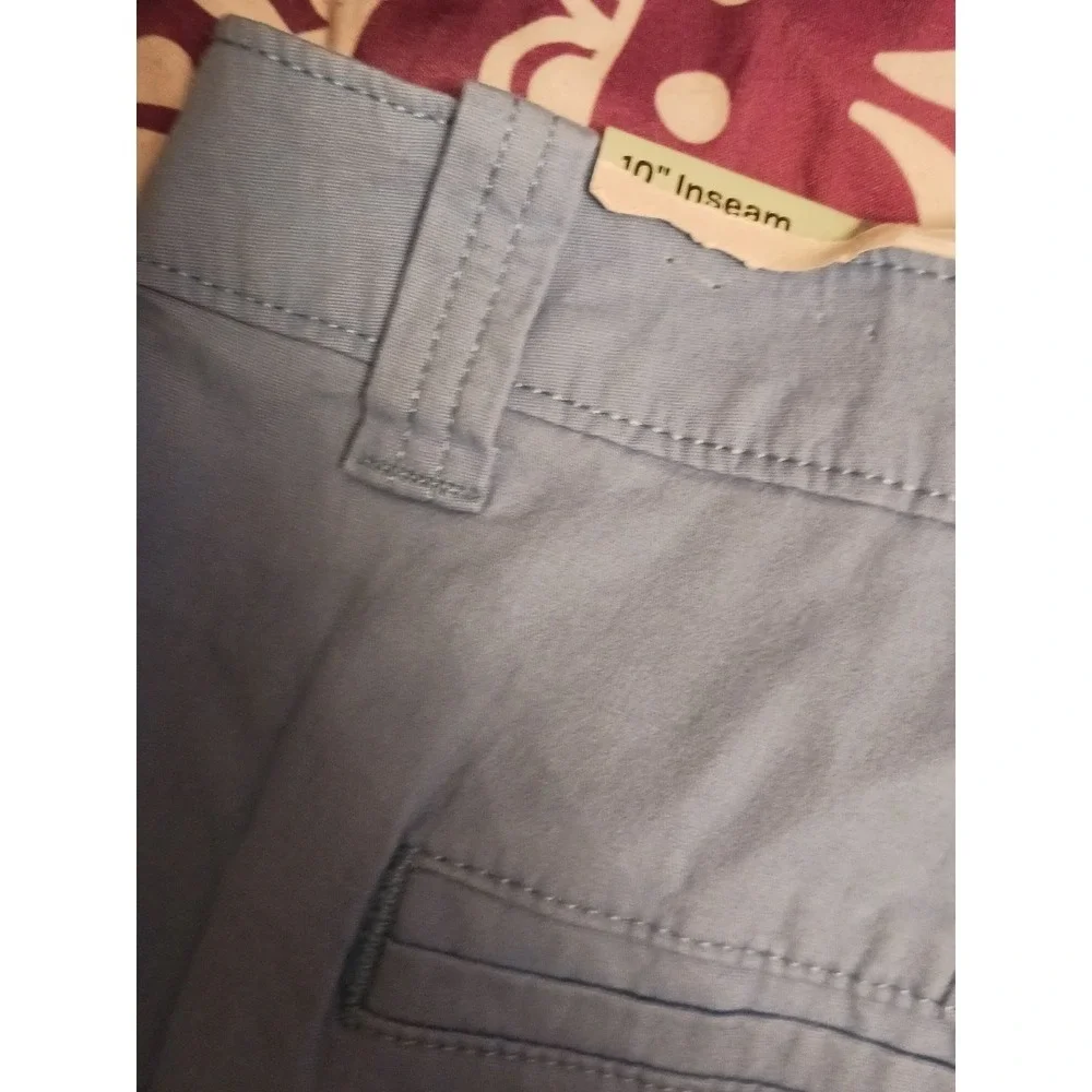 NEW Magellan Men's Light Blue Chino Style Golf‎ Shorts, Size 40